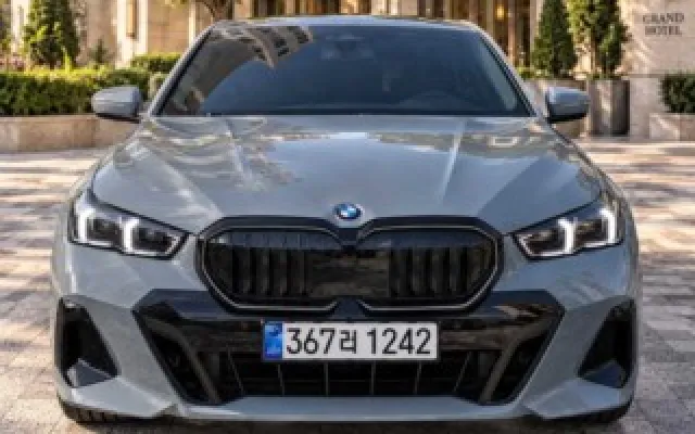 모하비더마스터 중고차 5시리즈 (G60) 530i xDrive 매물 사진 20 - 2026/02 8,500km