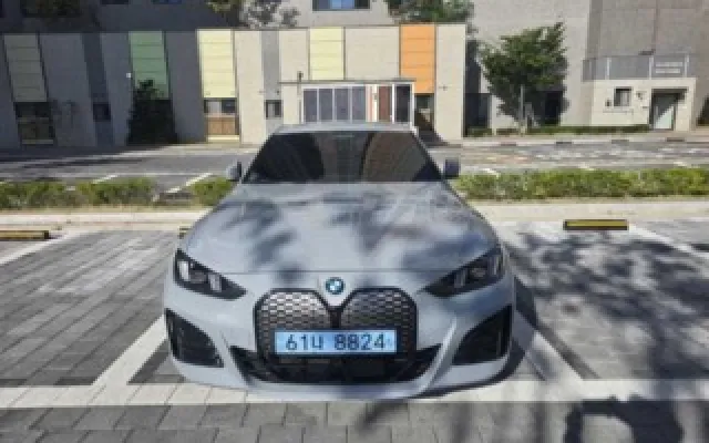 모하비더마스터 중고차 i4 eDrive 40 매물 사진 13 - 2026/06 13,306km